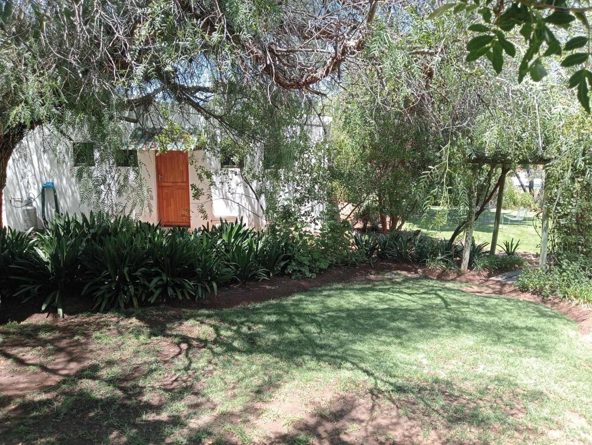 Kranskloof Country Lodge Oudtshoorn Exterior photo