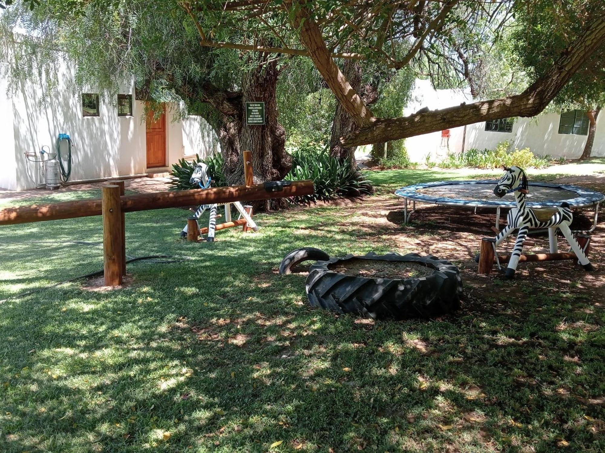 Kranskloof Country Lodge Oudtshoorn Exterior photo