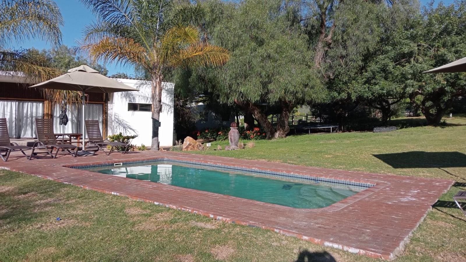 Kranskloof Country Lodge Oudtshoorn Exterior photo
