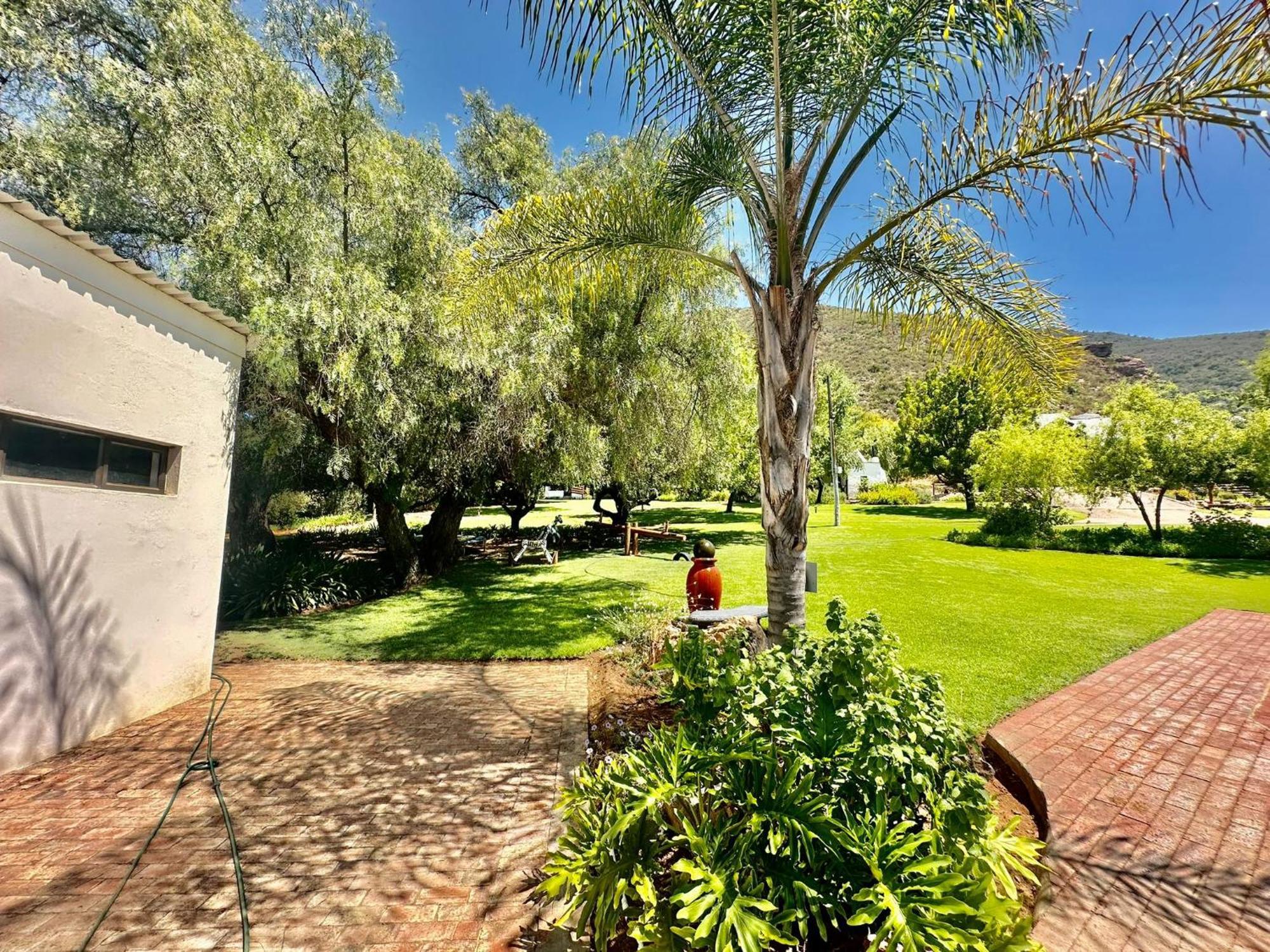 Kranskloof Country Lodge Oudtshoorn Exterior photo